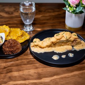 Salmón con camarones