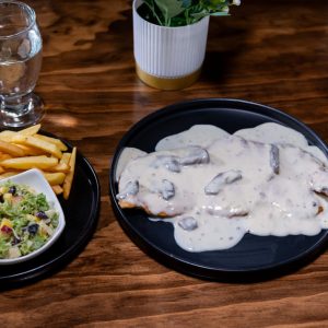 Pechuga con champiñones